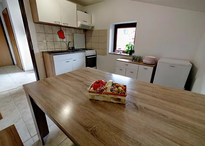 Tome 3* Любляна