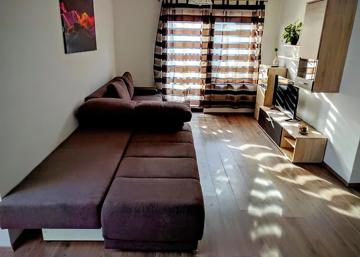 בית הארחה Tome